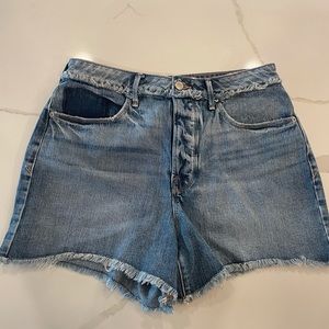 Good American Medium Wash Bombshell Shorts